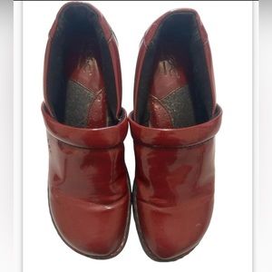 BOC brand red patent leather clogs size 8